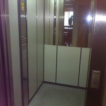 Carisa Olympic Court Apartment Larnaca Oda fotoğraf
